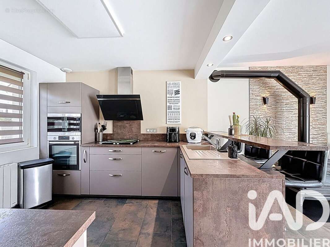 Photo 4 - Maison à SAINT-ETIENNE-DU-ROUVRAY