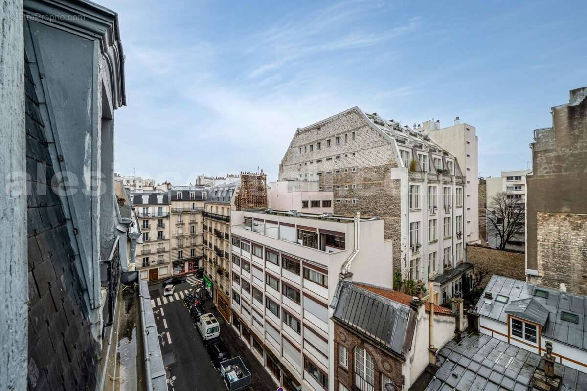 Photo n°9 - Appartement à PARIS-14E