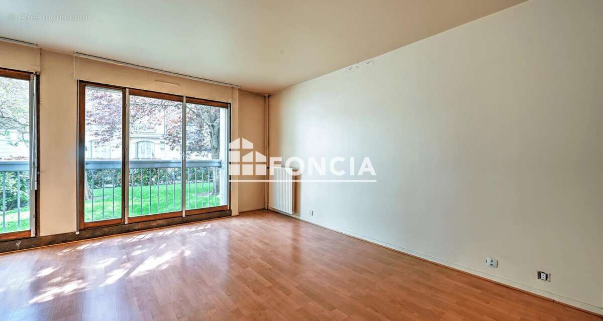 Appartement à VERSAILLES