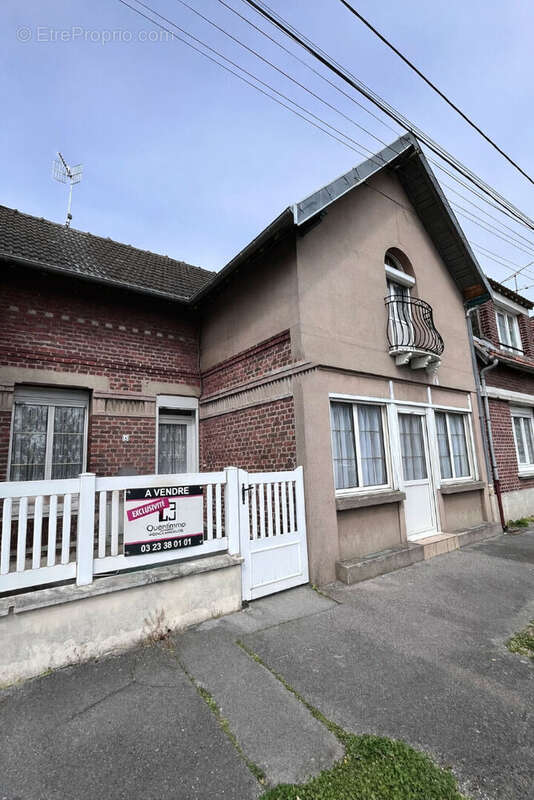 Maison à TERGNIER