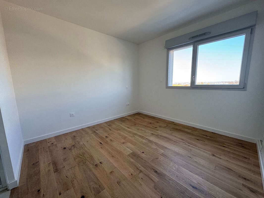 Appartement à AUZEVILLE-TOLOSANE