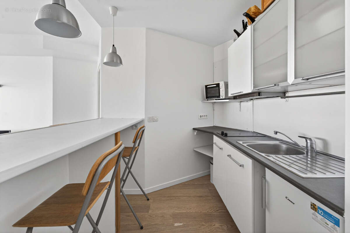 Appartement à PARIS-15E