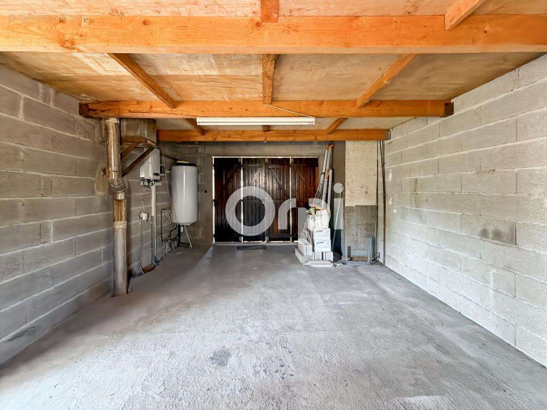 Maison individuelle avec fort potentiel à Roquefort-la-Bédoule - photo 24