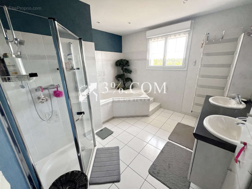 Superbe Maison Plain-Pied 150 m2 + Terrain Arboré 1900 m2 54300 Hériménil - photo 14