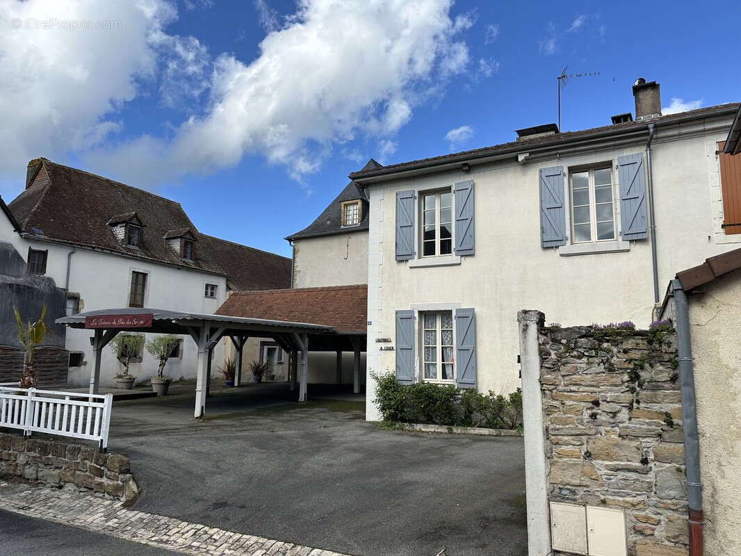 Au cœur de la commune de Navarrenx - photo 4