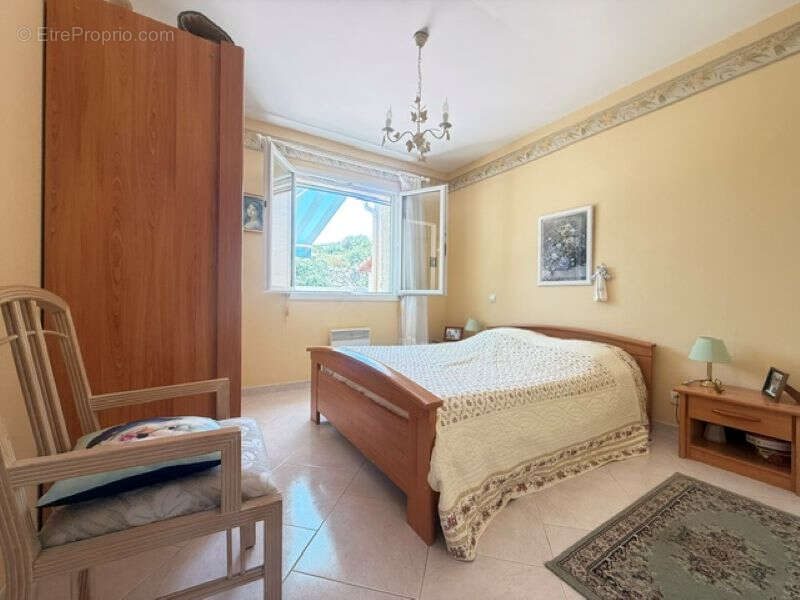Maison à MONTAGNAC