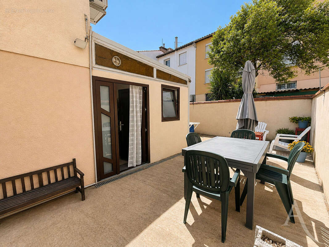 Saint-Cyprien Village ? Maison de caractère avec appartement indépendant et fort potentiel - photo 15