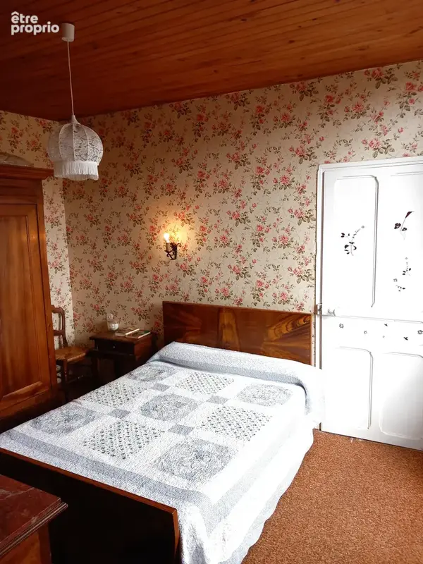 Grand Appartement dans chateau mediéval - photo 8