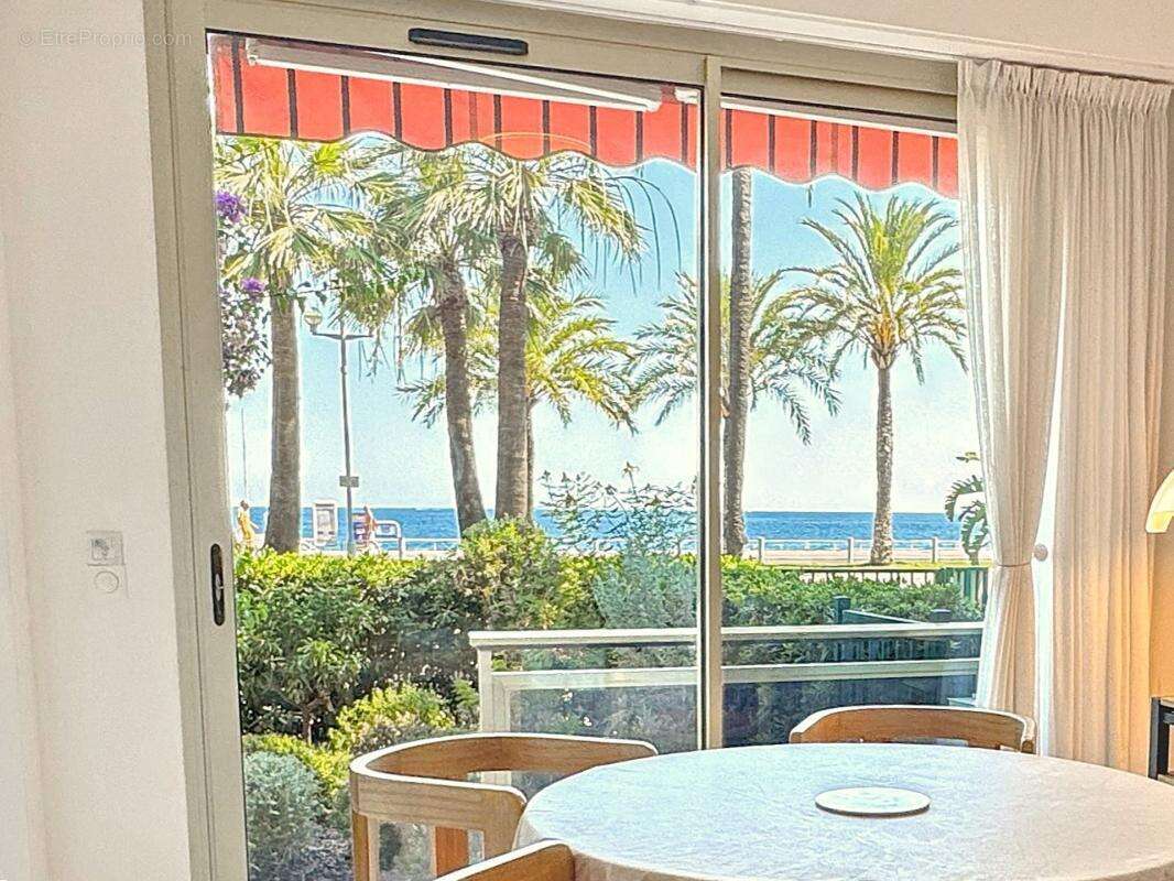 Front de mer à Nice, 2 pièces de 66m² avec jardin de 55m² - photo 8