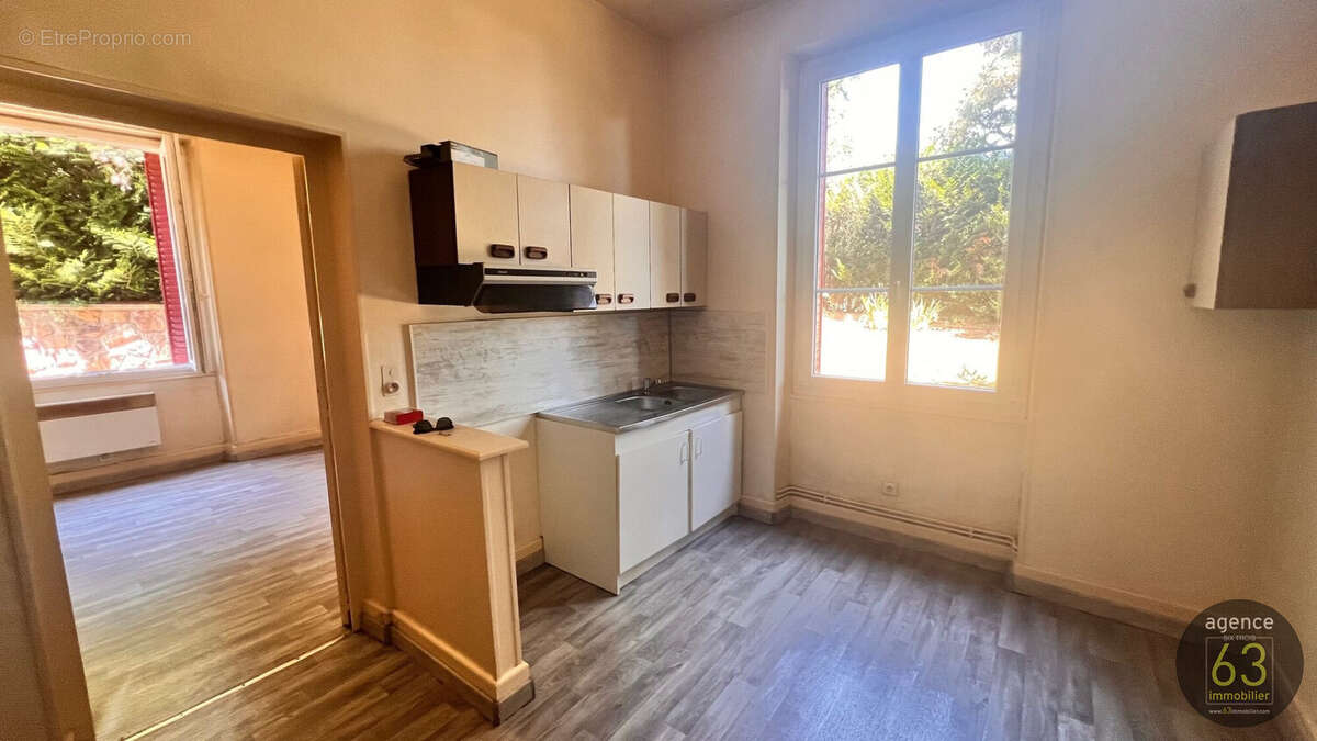 Appartement à CHATELGUYON