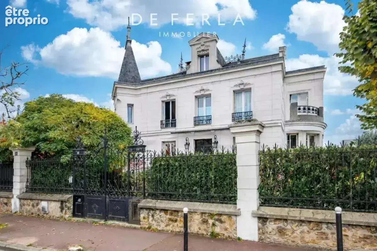 Photo Appartement à Saint-Maur-Des-Fosses au prix de 1 990 000€