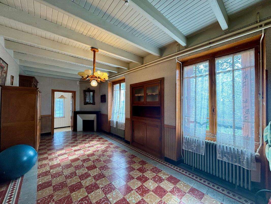 Maison à SAINT-LAURENT-LOLMIE