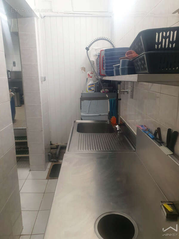 Commerce à MANTES-LA-JOLIE