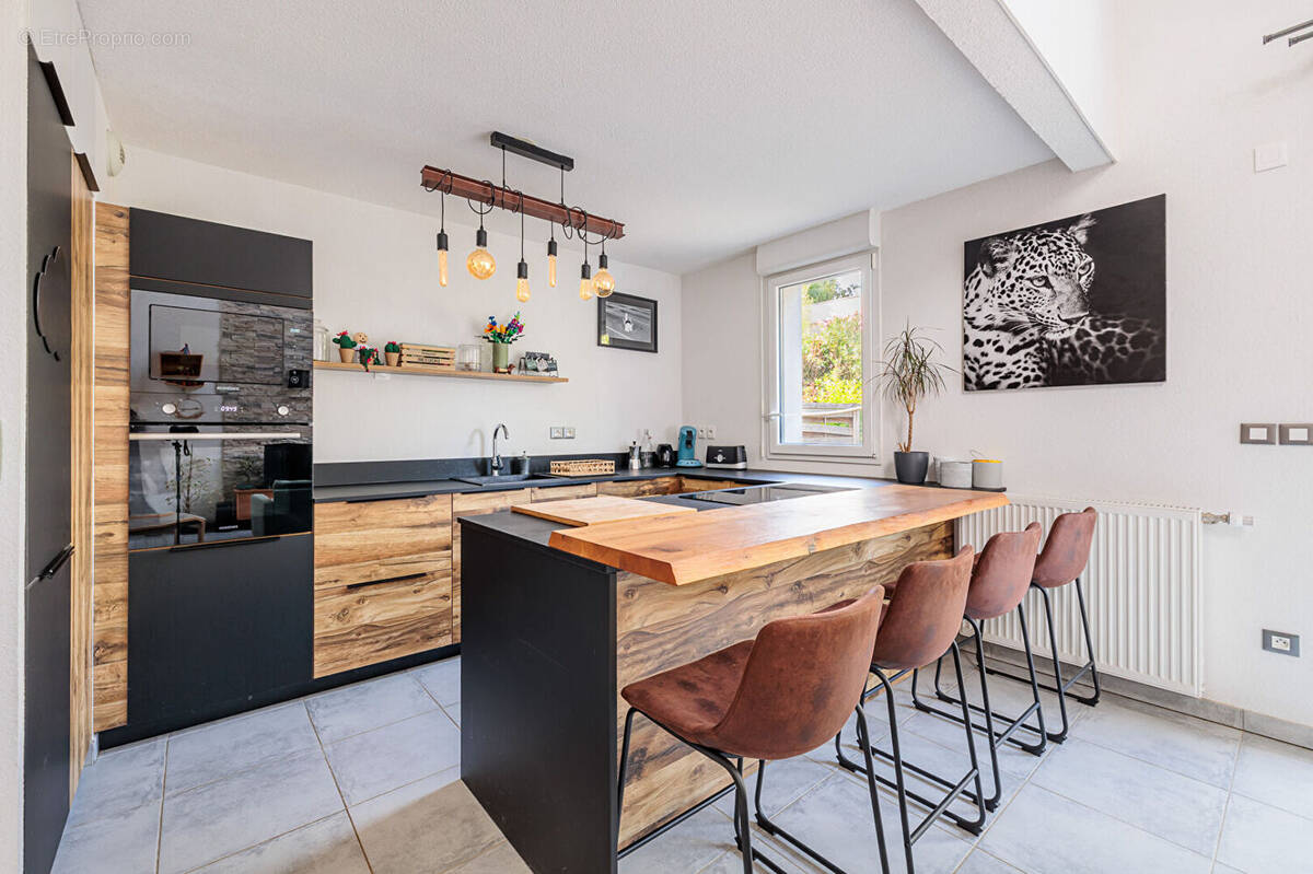 Maison à SAINT-ORENS-DE-GAMEVILLE