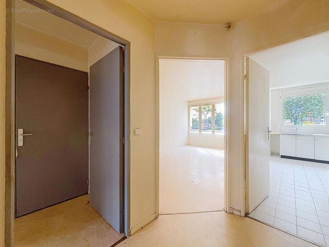 Photo 6 - Appartement à COURBEVOIE