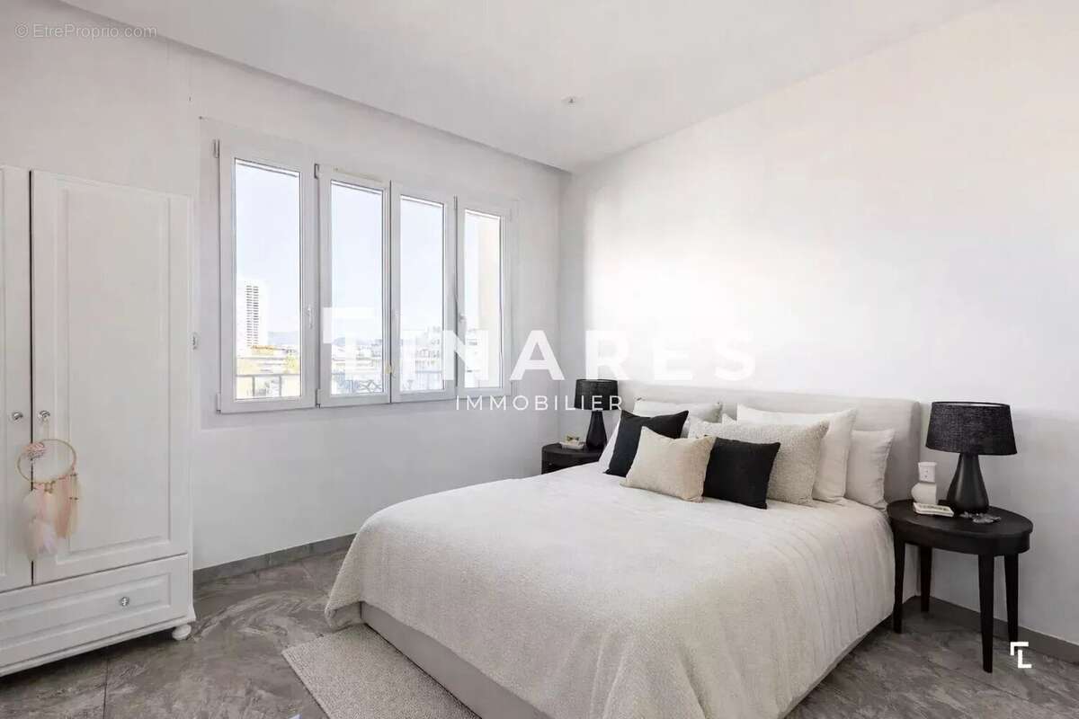 Appartement à MARSEILLE-8E