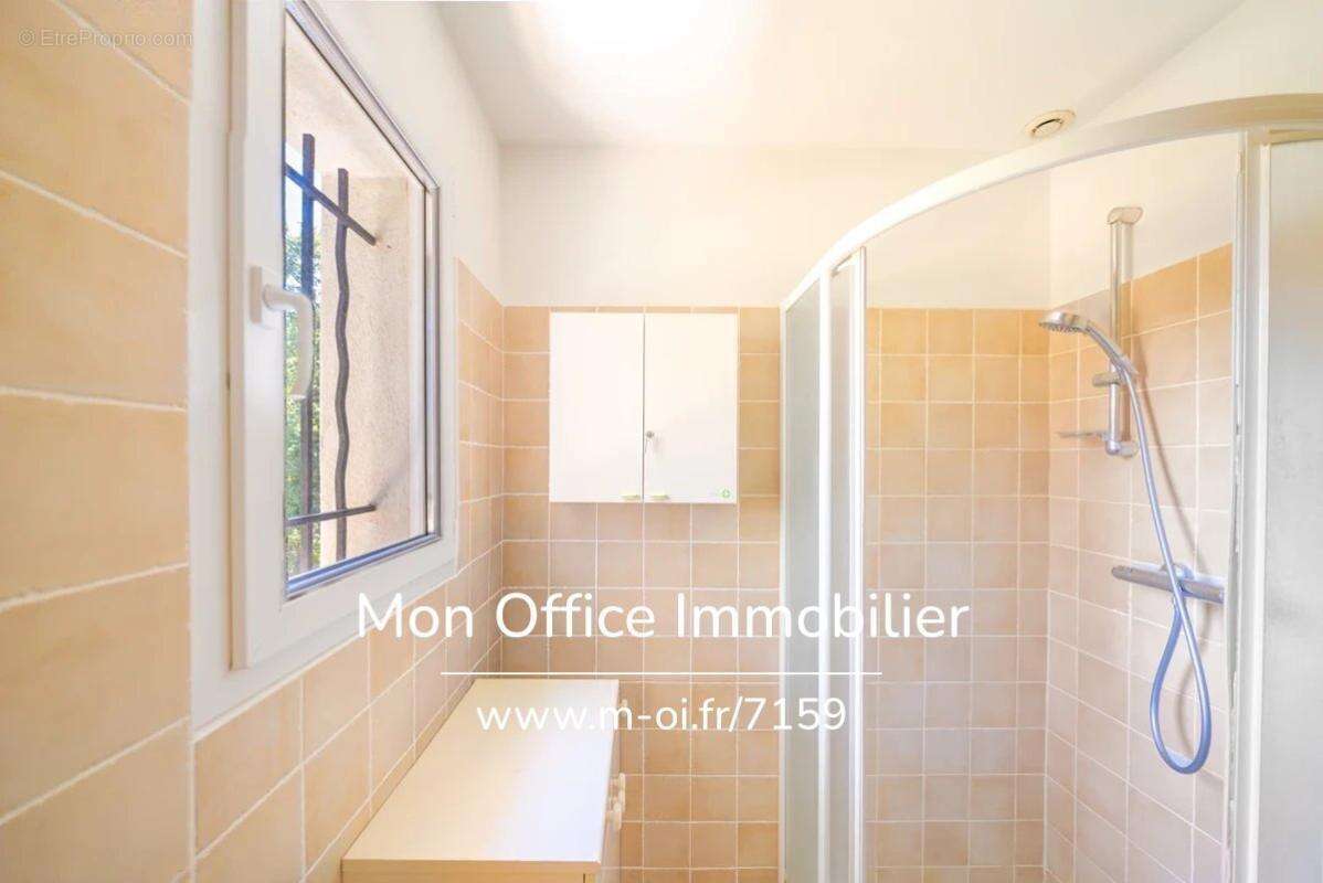 Référence : 7159-DVI - AIX EN PROVENCE - Celony - Bastide de caractère de 172 m² sur un terrain plat de 2 300 m² avec piscine - photo 11