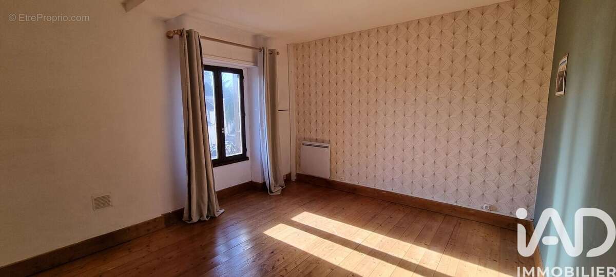 Maison 95 m² à Ligueil  - photo 9