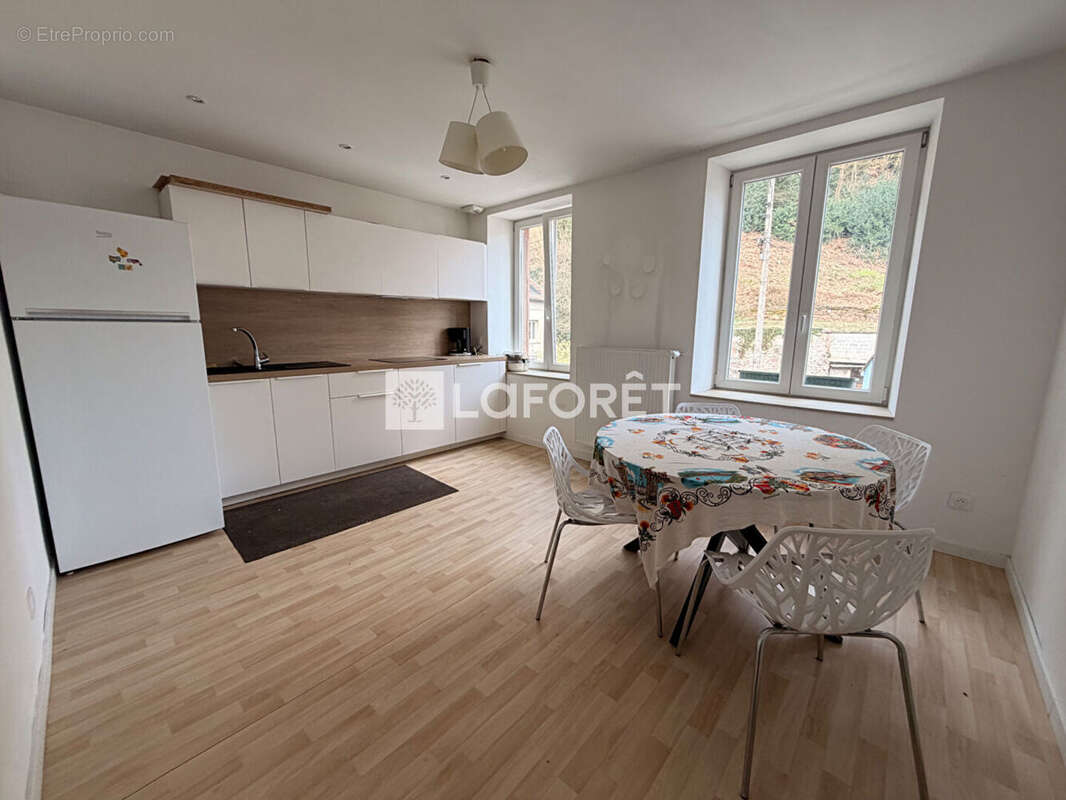 Appartement à LUTZELBOURG