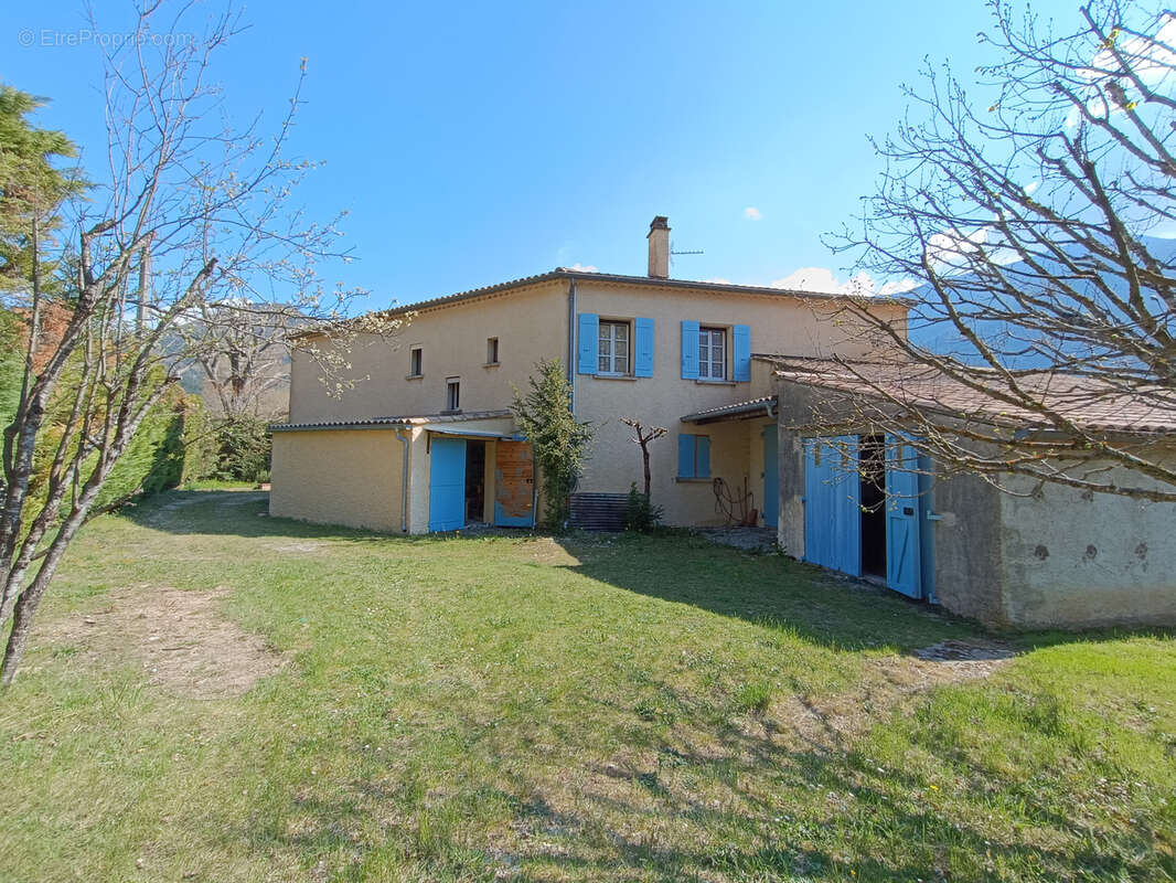 Savoillan / maison a vendre sur 1.3ha de terrain, vue imprenable - photo 7