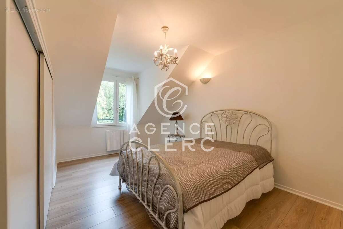 Appartement à VEYRIER-DU-LAC
