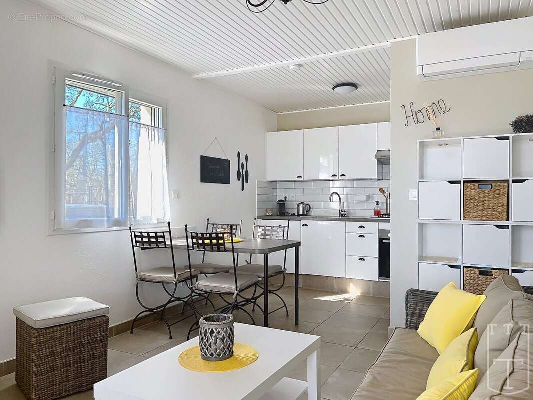 Maison à SAINT-ALBAN-AURIOLLES