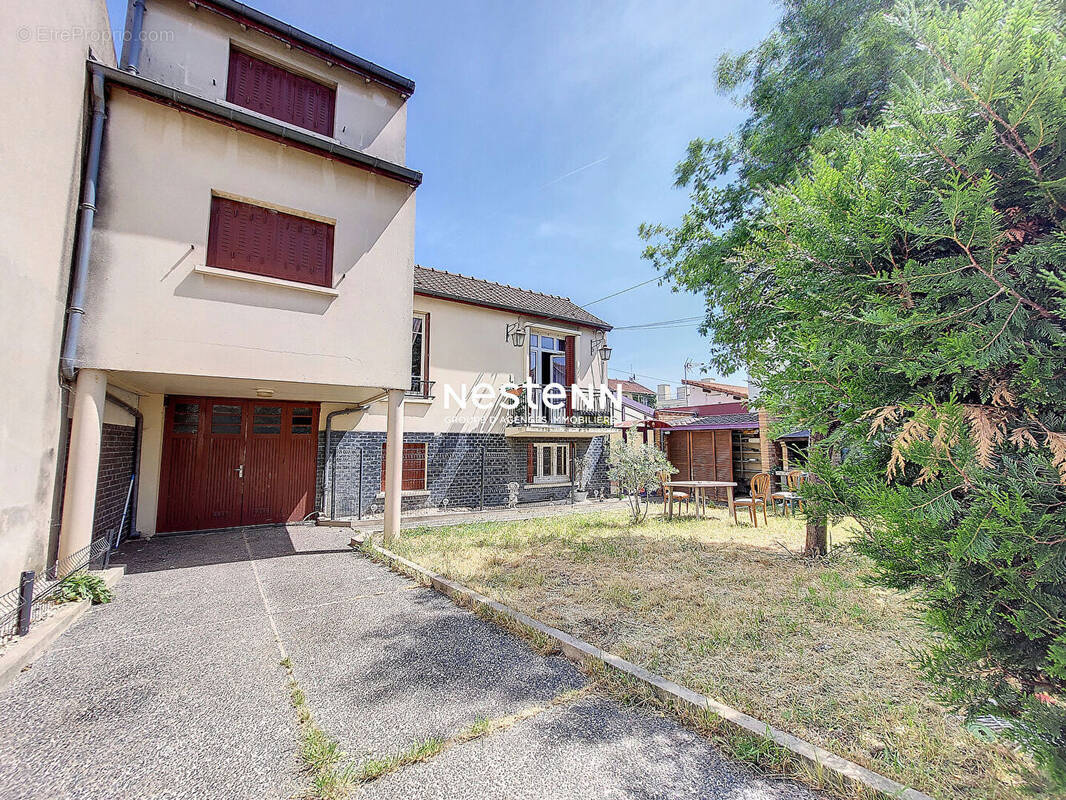 Maison à PIERREFITTE-SUR-SEINE