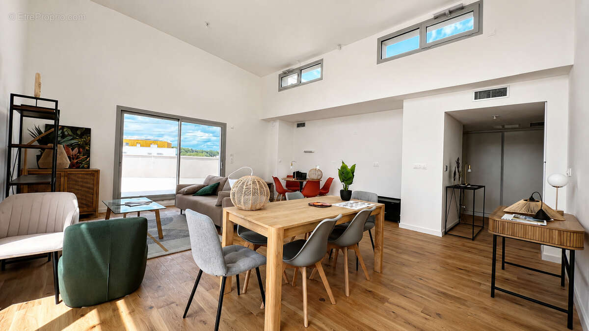 Appartement à AUZEVILLE-TOLOSANE
