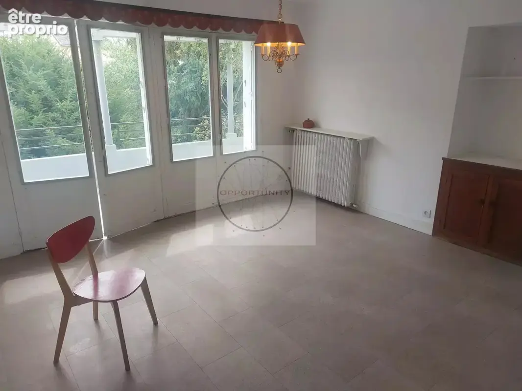 Maison 11 pièces 232 m² à vendre à Montreuil (93100) - photo 1