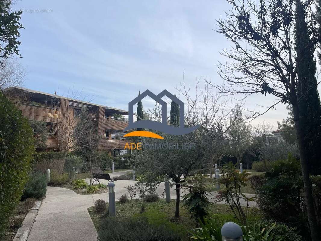 Aix en Pre 36 m² - photo 2