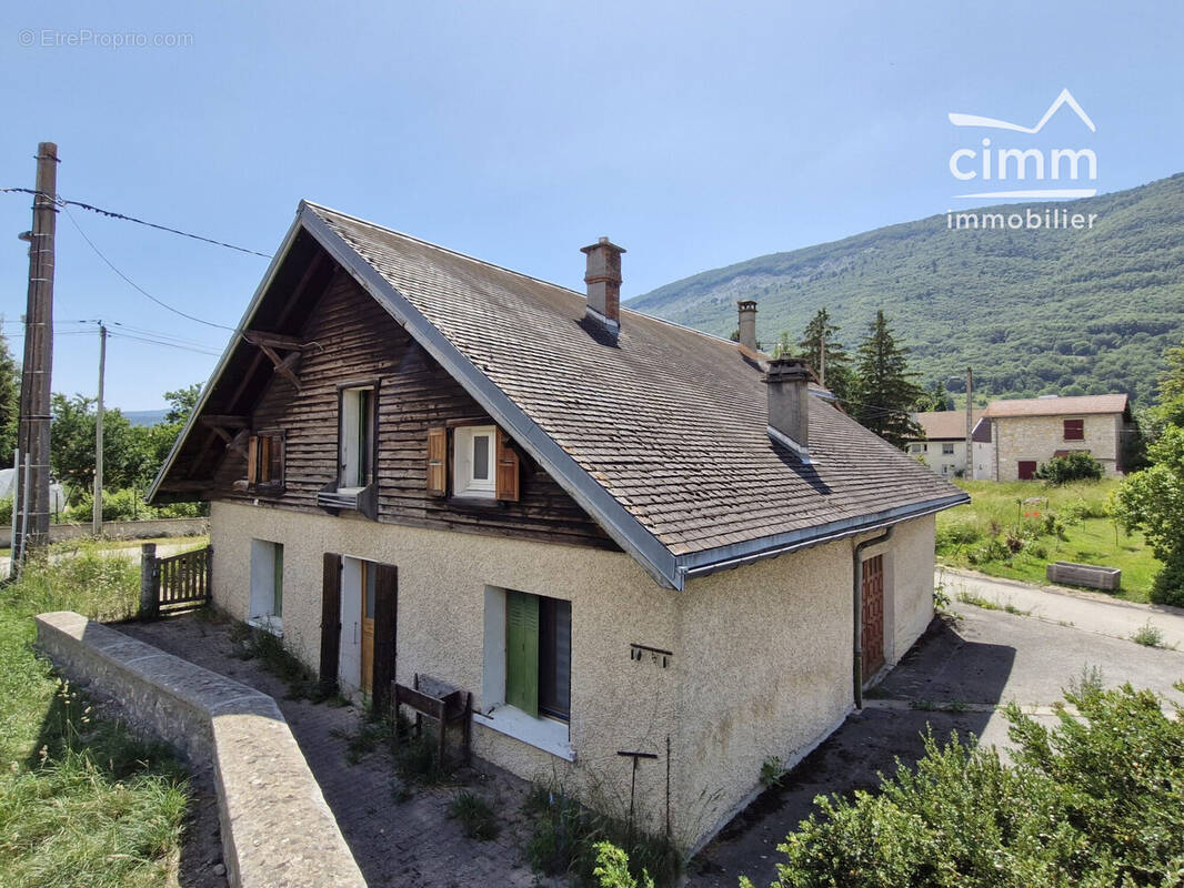Maison à VASSIEUX-EN-VERCORS