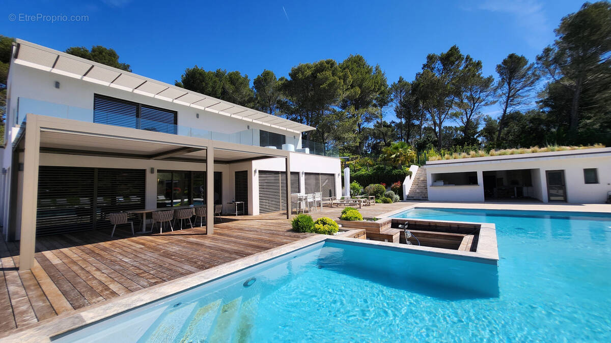 Maison à AIX-EN-PROVENCE