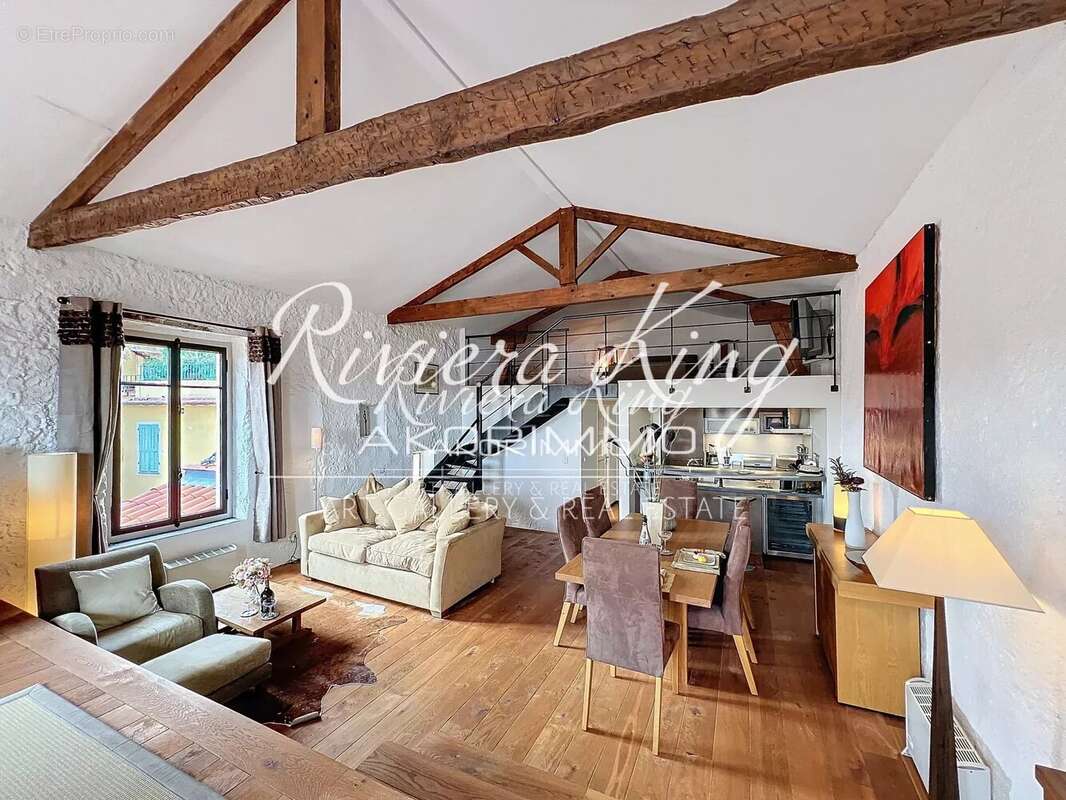 Appartement à VILLEFRANCHE-SUR-MER