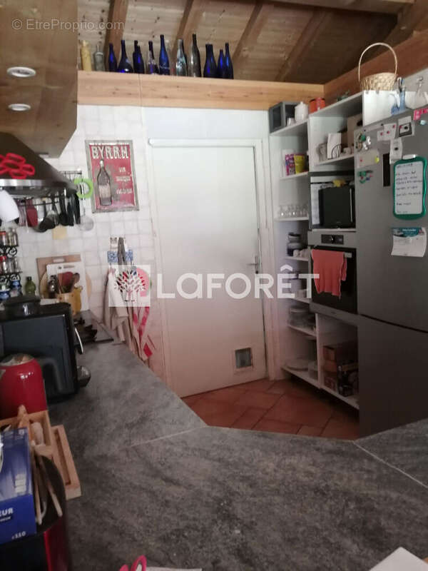 Maison à LES CHAPELLES