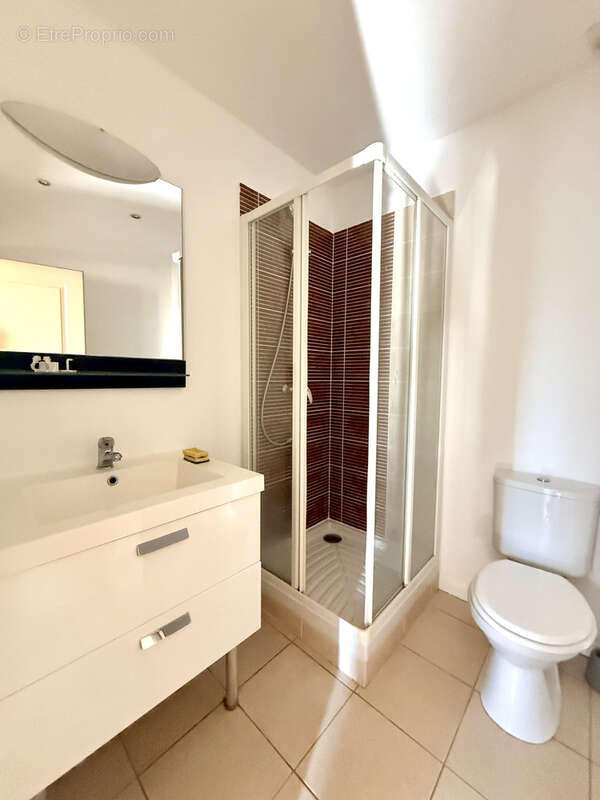 Vente appartement t2 au dernier étage, place jean moulin, 66000 Perpignan. - photo 8