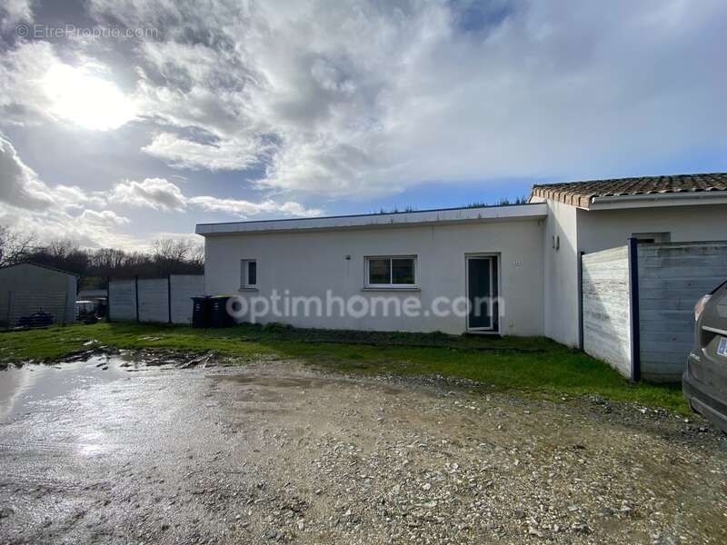 Maison à CARIGNAN-DE-BORDEAUX