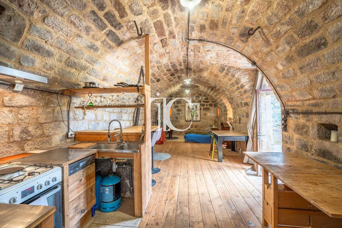 Maison à LES VANS
