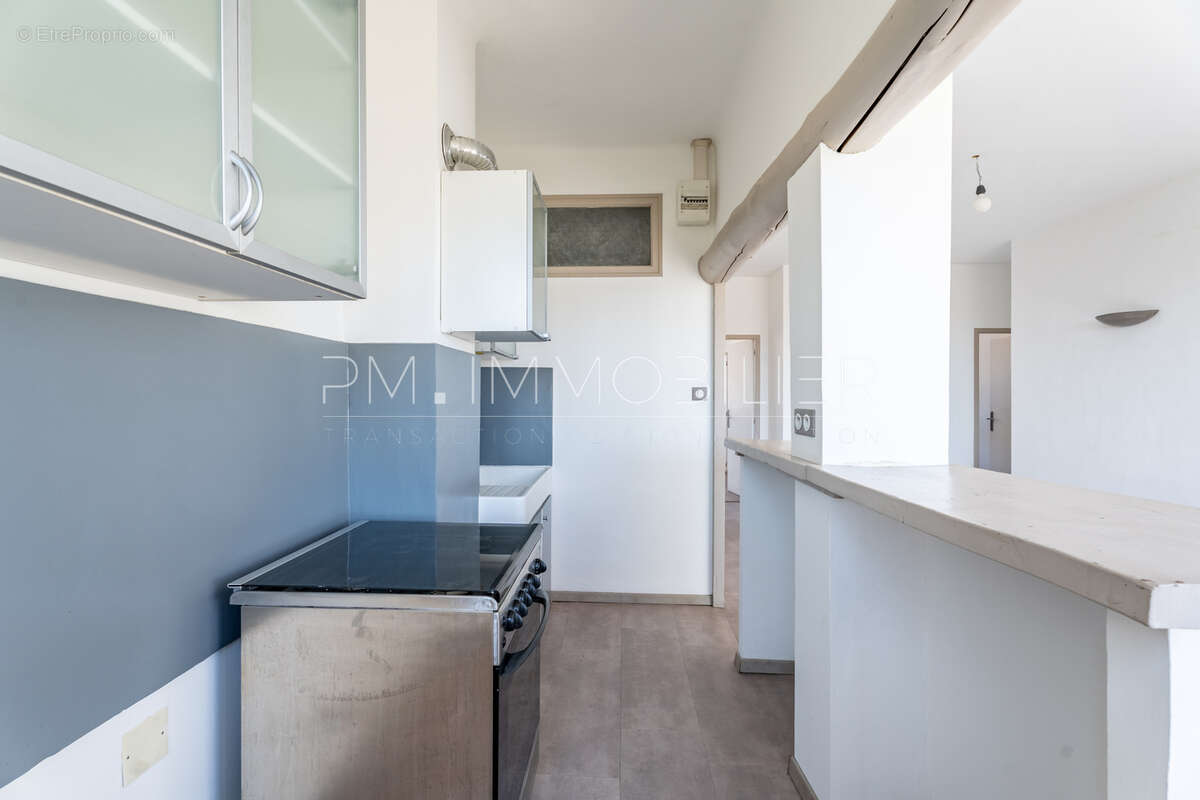 Appartement à MARSEILLE-14E