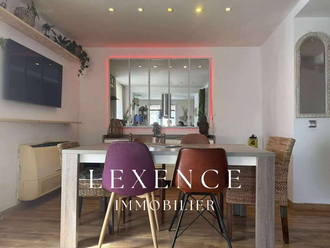 Appartement à POURRIERES