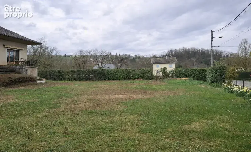 Terrain à LOVAGNY