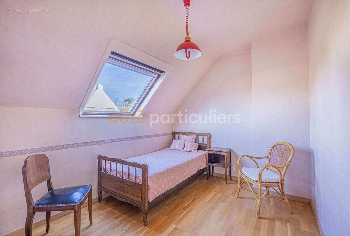 Maison à SAINTE-LUCE-SUR-LOIRE