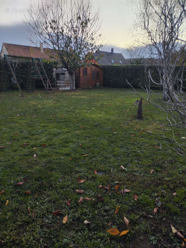 Maison à JOUE-L&#039;ABBE