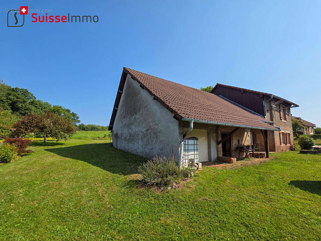 Maison à PLANCHER-BAS