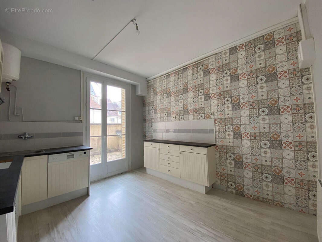 Appartement à FALAISE