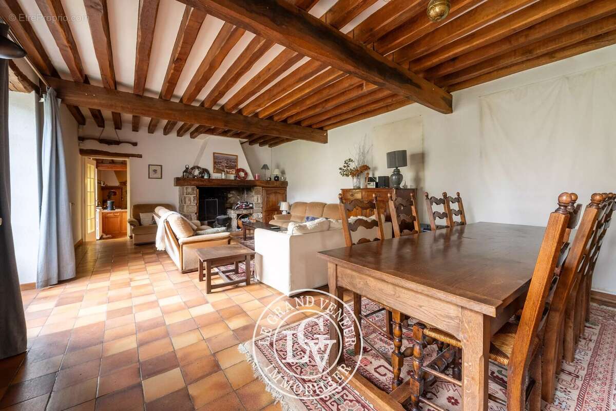 Maison à BARBIZON