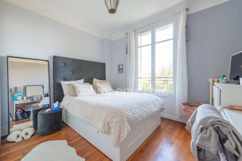 Maison à SARTROUVILLE