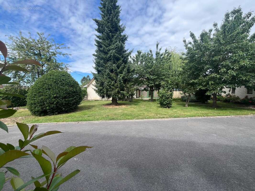 Photo 2 - Maison à BOUE