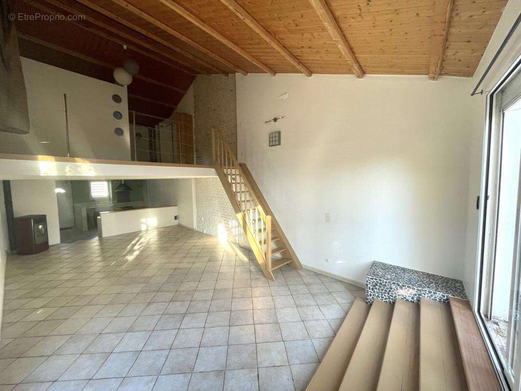 Maison à NUAILLE-D&#039;AUNIS