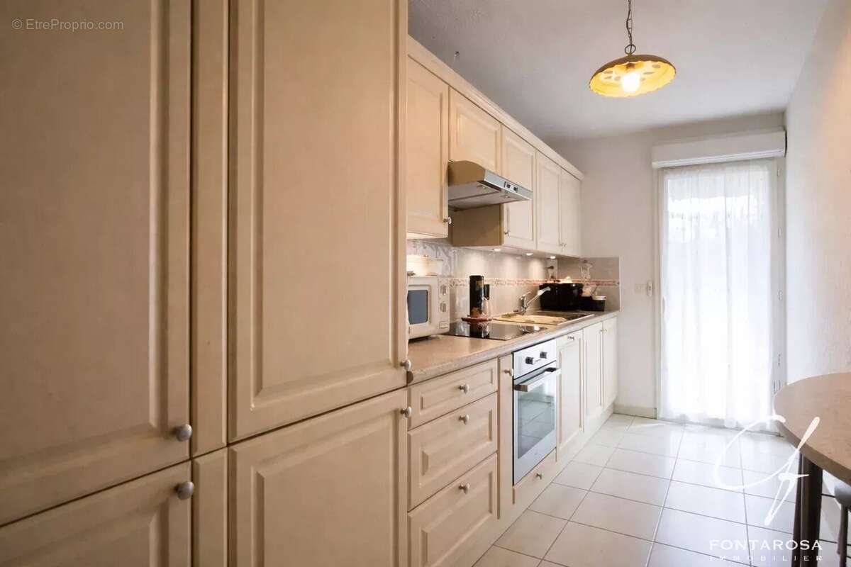 Appartement à FREJUS