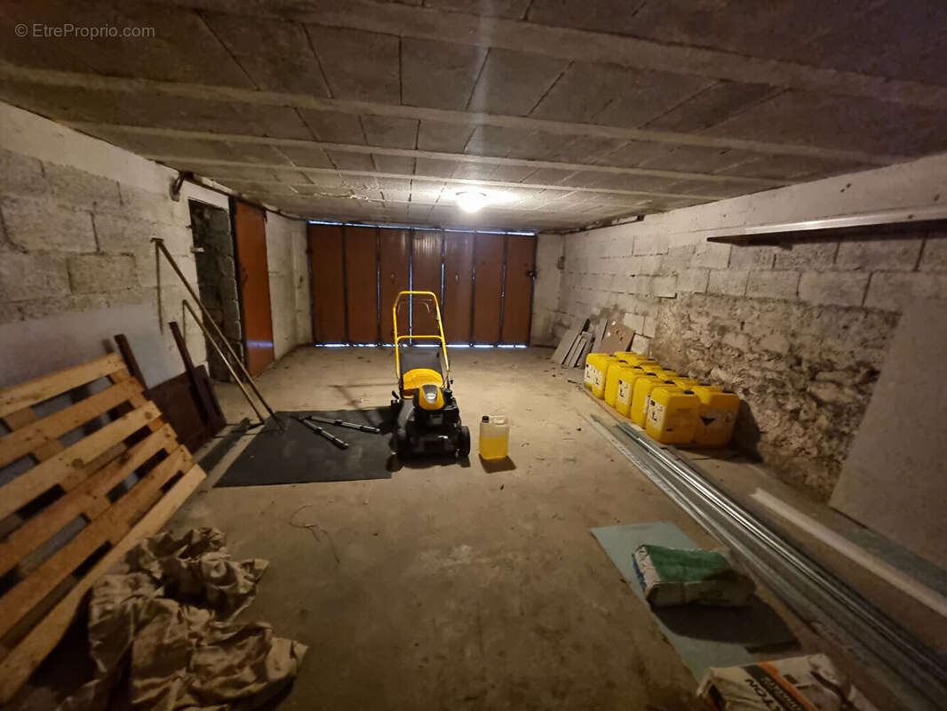 Maison restaurée centre ville de PONTORSON - photo 11